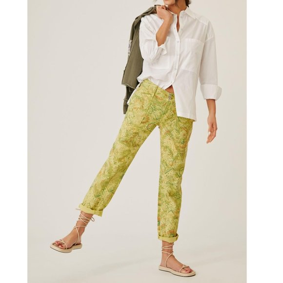 NWOT 💛 Anthropologie Pilcro The Wanderer Low-Rise Pants Printed Green 26 - Picture 4 of 8
